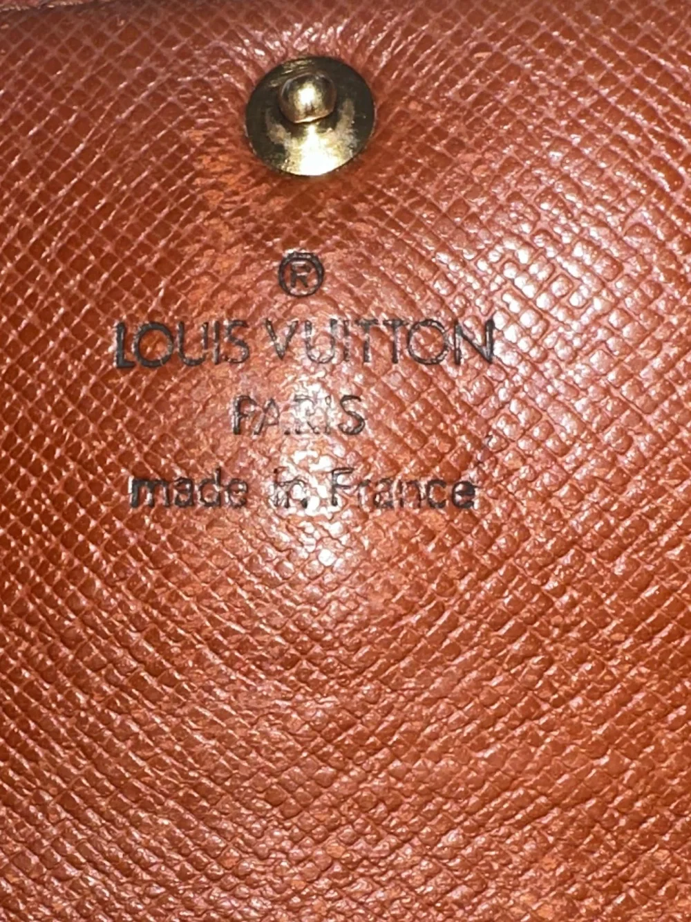 Louis Vuitton classic louis